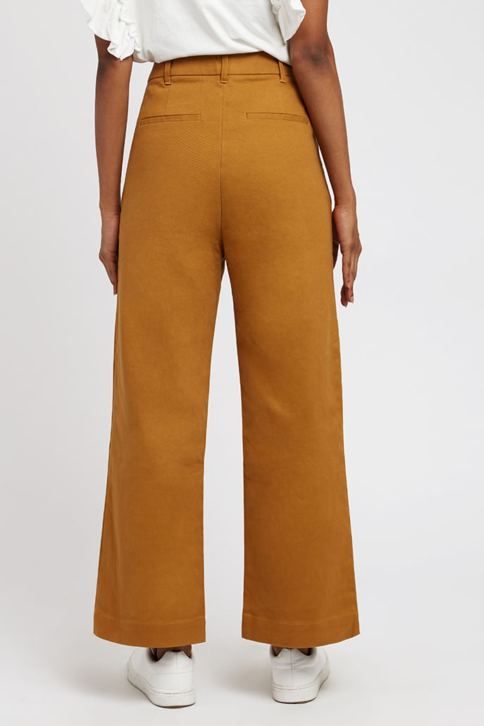 tan cropped trousers