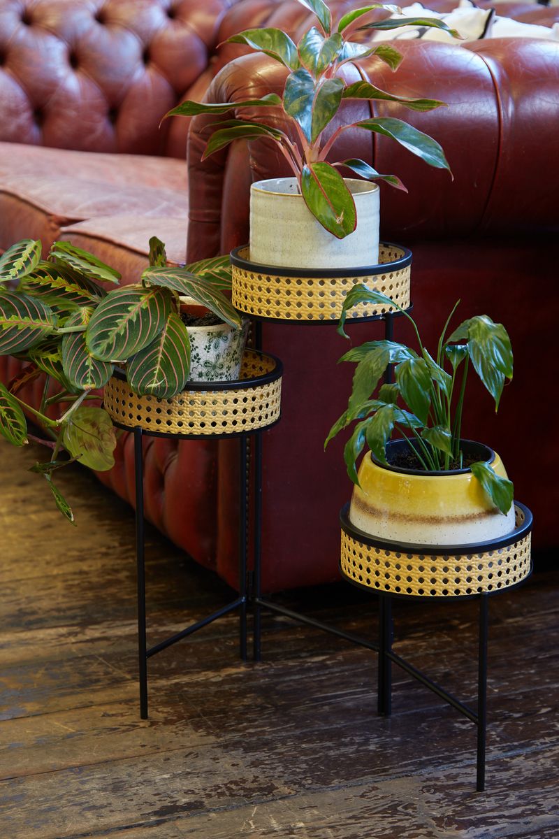 3-TIER-WOVEN-CANE-STYLE-PLANT-STAND_11