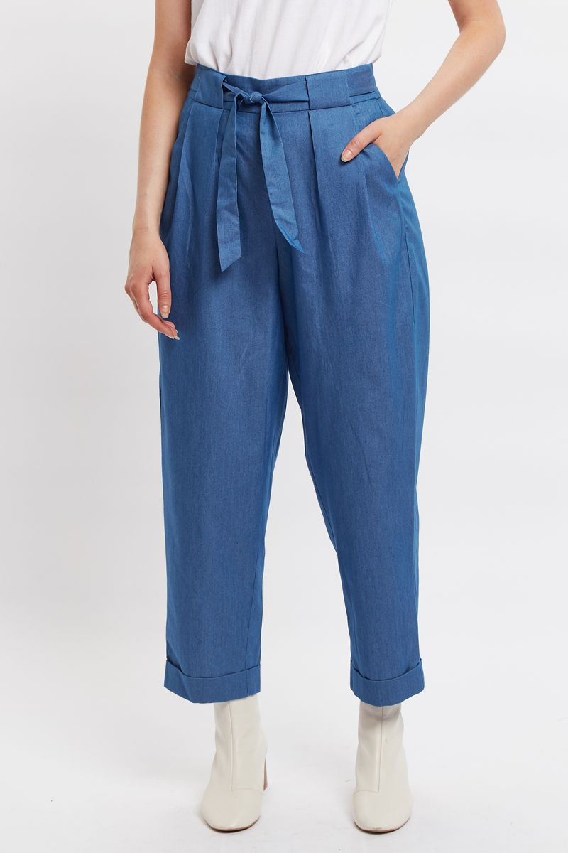 HESTER-CHAMBRAY_2