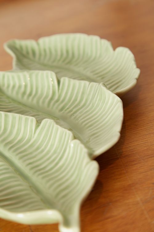 Triple Fern Leaf Plate Green