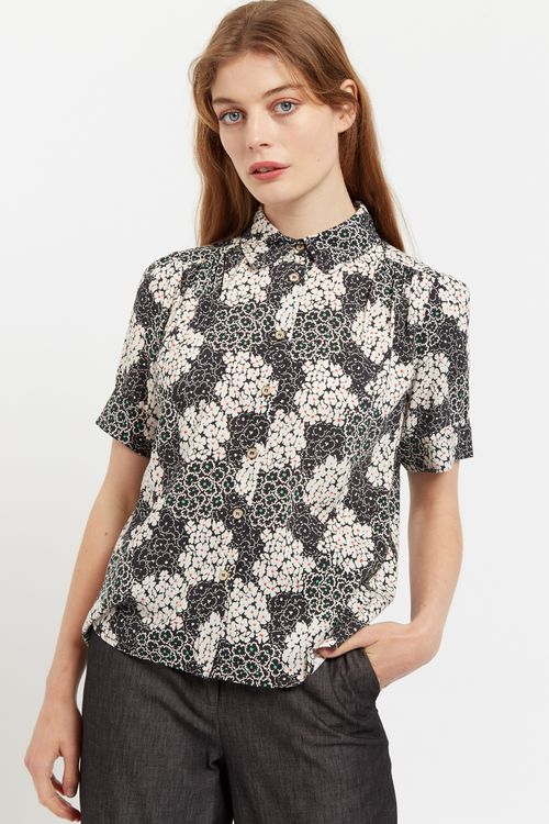 Louche Barclay Flower Patch Print Short Sleeve Blouse in Black & White